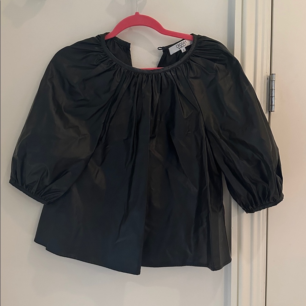 CROSBY by Mollie Burch Black Gathered Sleeve Top